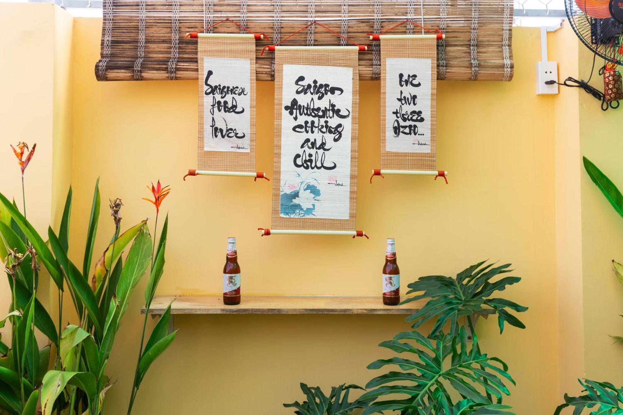 Saigon Authentic Hostel - Daily Walking Morning City Tour, Fresh Daily Breakfast, Gym & Rooftop Billiard Thành Pho Ho Chí Minh Esterno foto